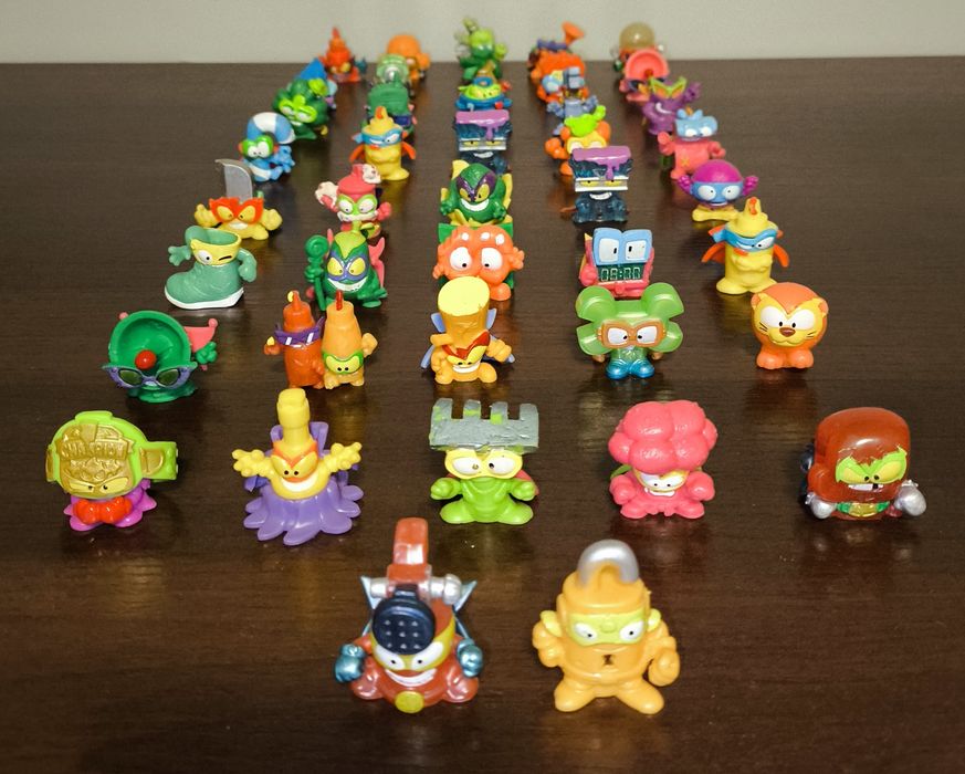 SuperThings 42 sztuki + Aerowagony