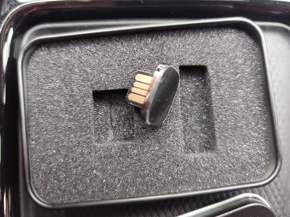 Міні флешка USB 16 гб для авто