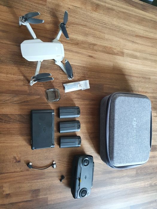 DJI mavic mini dron combo