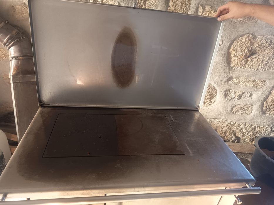 Fogão a lenha em inox