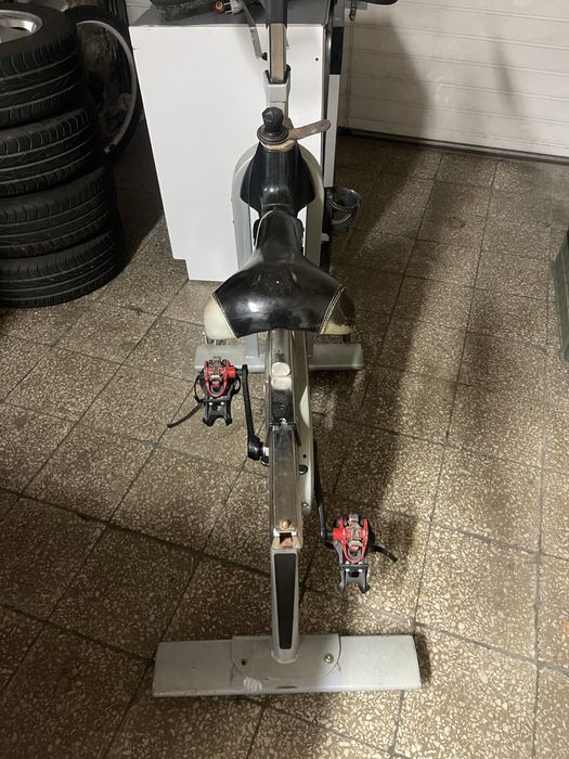 Profesjonalny Rower Spinningowy Schwinn Evolution – Pancerna Konstrukcja!