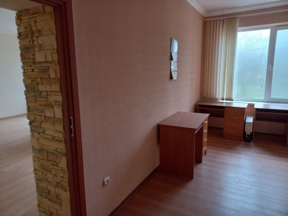 Сдаётся в аренду офисное помещение.