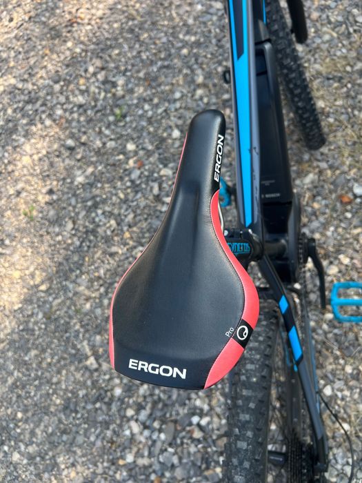 Scott E-Contessa Aspect 720