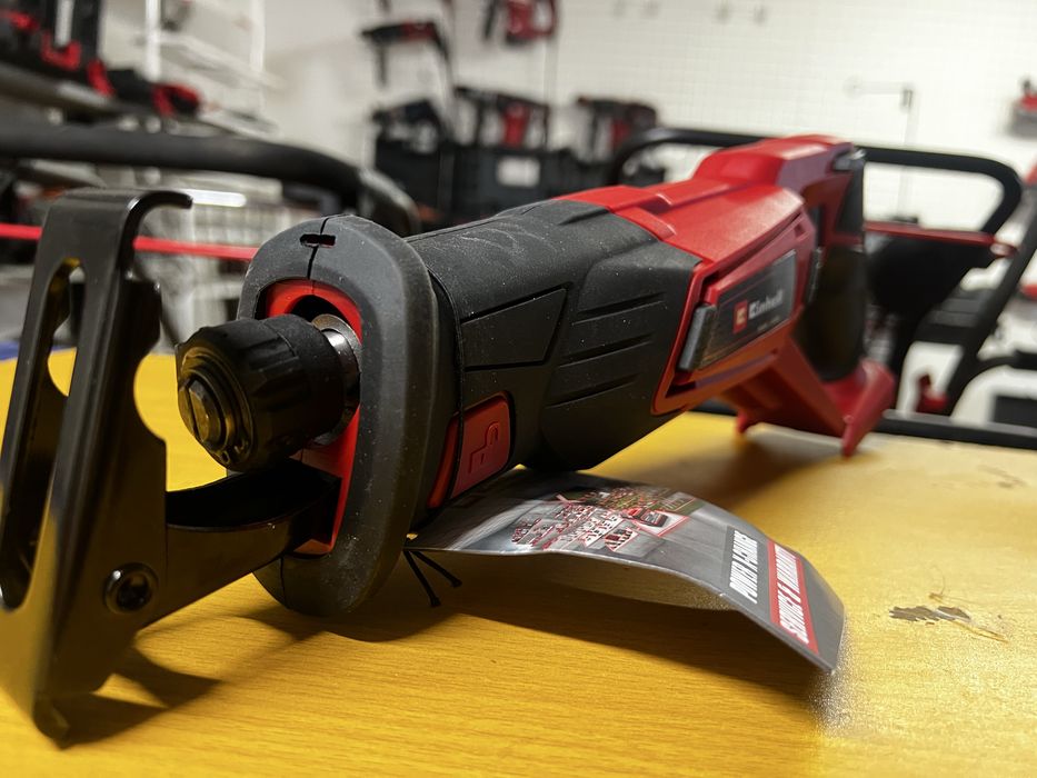 Аккумуляторная пила сабельная Einhell TE-AP 18 Li Solo