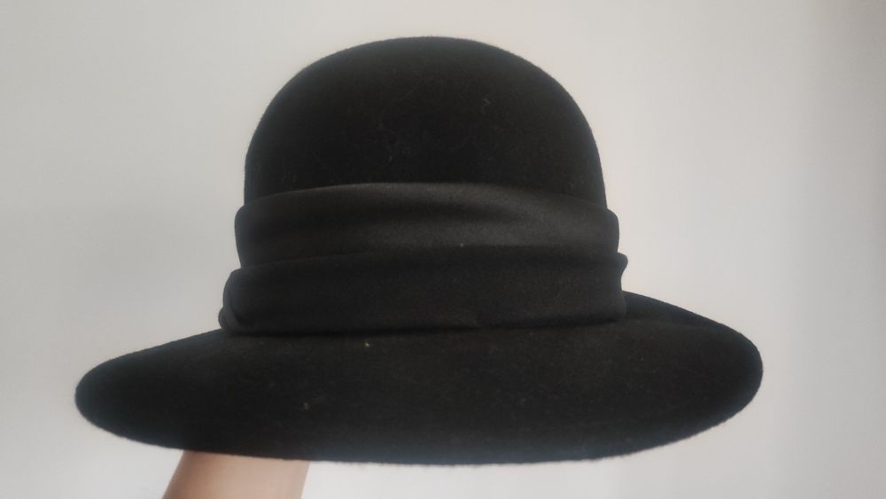 Kapelusz 100% welna, roz. 56super stan