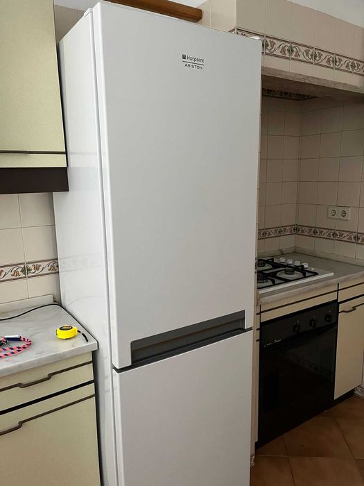 Frigorífico Combinado HOTPOINT