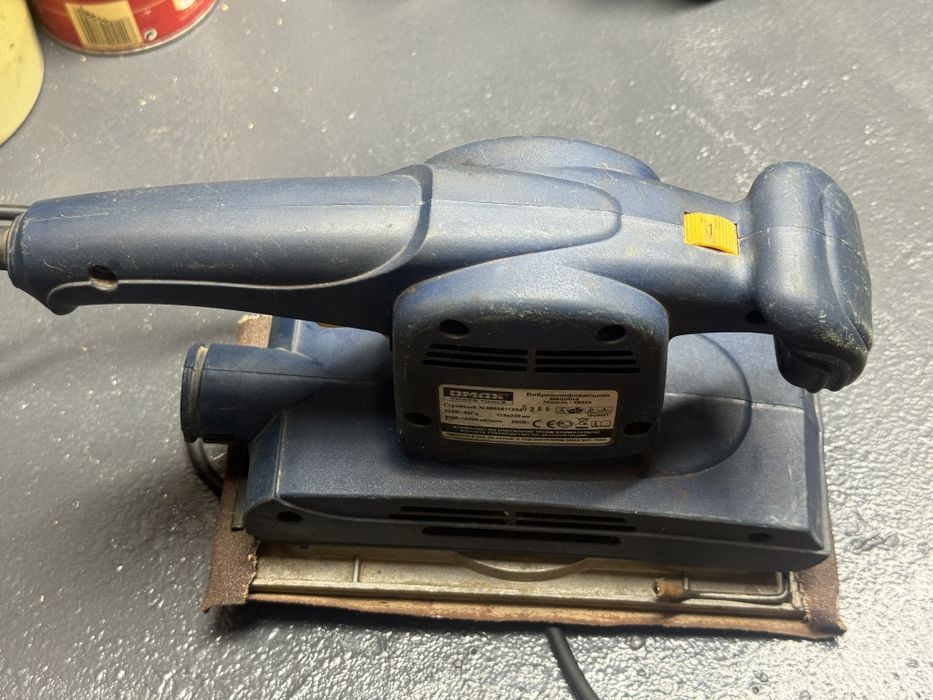 Шлифовальная машинка Omax