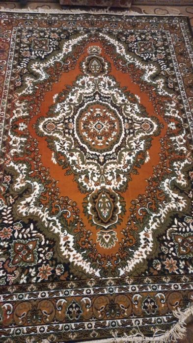 Продам килим виробництва 1985 року приблизно