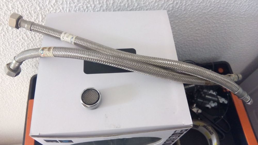 3 peças de canalização usadas