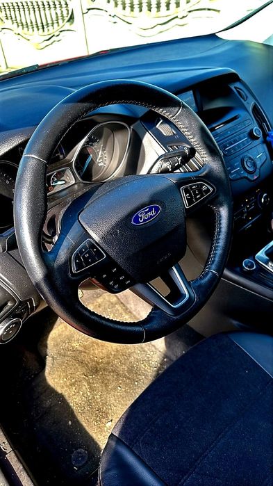 Ford Focus 2017 VIN 1FADP3K21HL247086 фото оголошення 14 з 17
