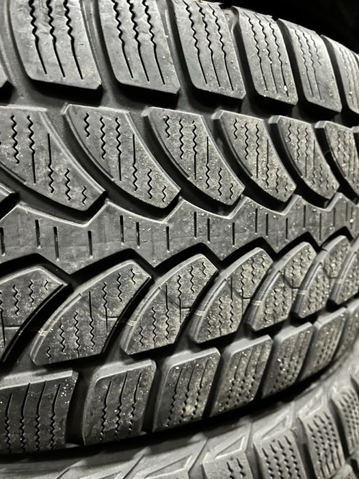 Шины б.у. зима 225/50 R17 Bridgestone Blizzak LM32 RFT склад резины