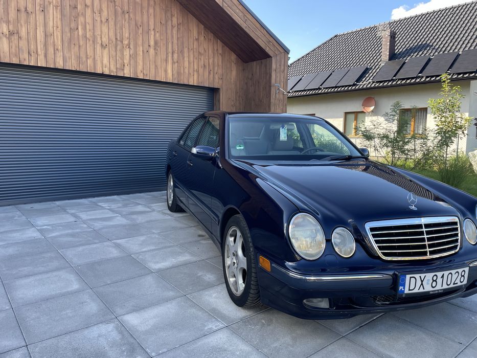Mercedes  e240 W210 2.6 V6 elegance – Stan kolekcjonerski  BEZ RDZY, 124 TYS. KM
