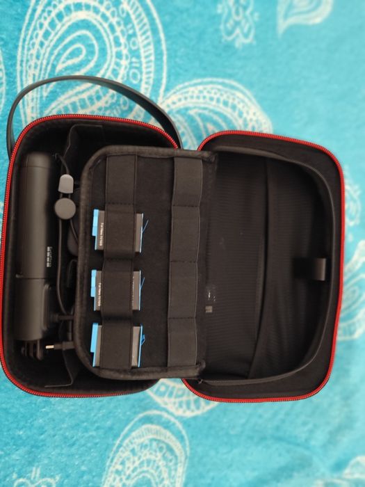 GoPro hero 10 mais baterias e carregador