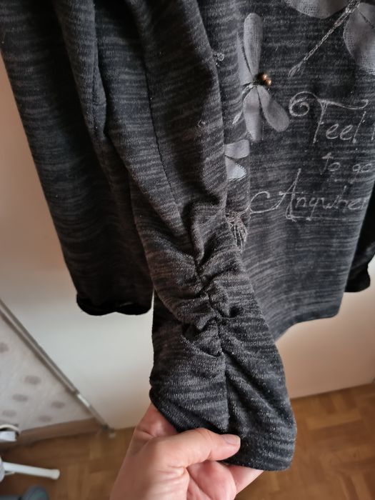 Sweter damski w ważki rozm XL