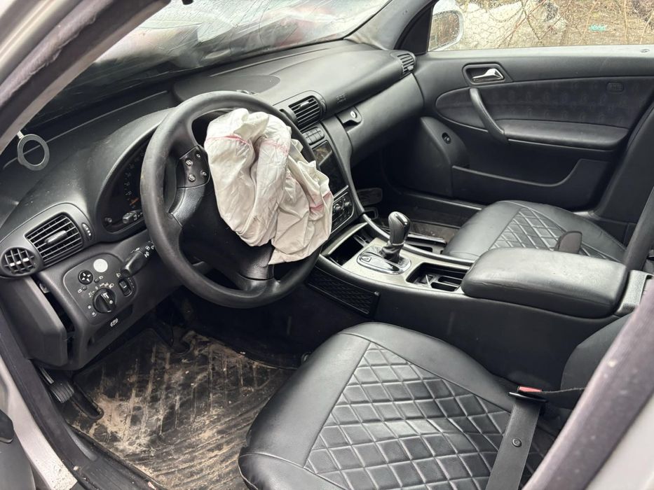 Розборка mercedes c-клас w203 2.2 дизель автомат