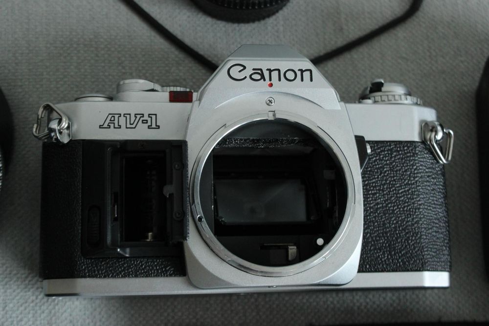 canon av 1 - купити фототехніку, відеотехніку - Ціна на OLX.ua