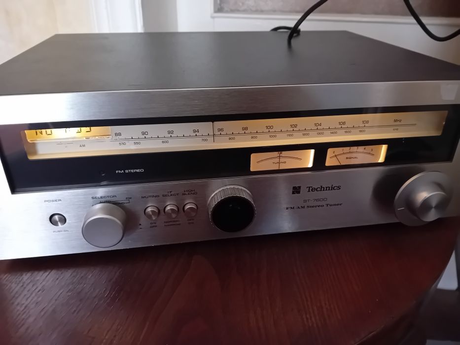 Tuner Technics ST-7600