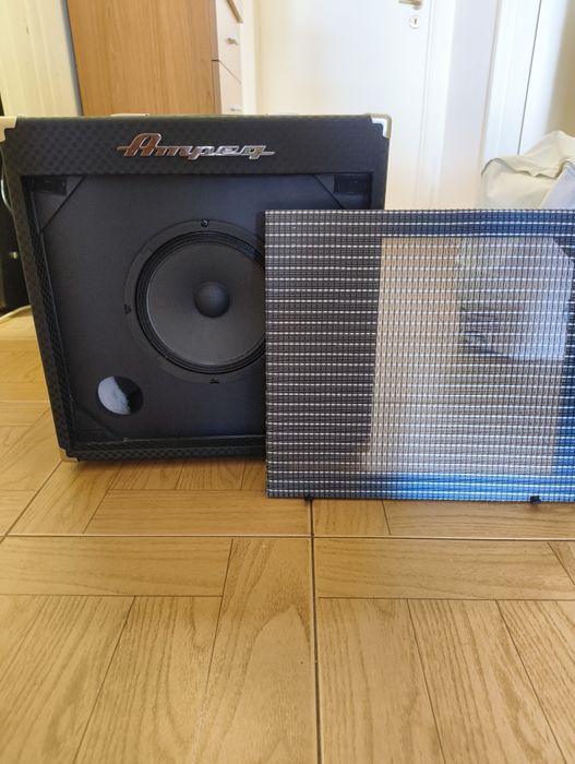 Ampeg RB-108 Bass Combo 30W 8"