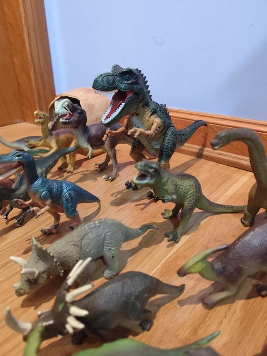 Coleção dinaussauros e animais