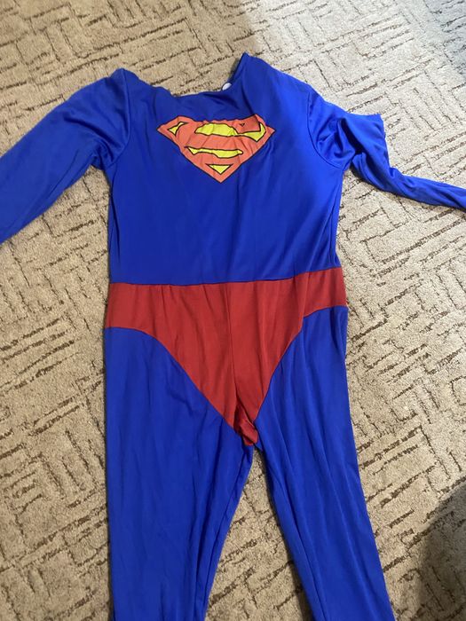 Карнавальний костюм супермен
