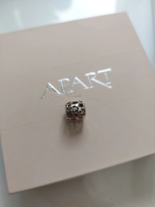 Charms Rose Gold Apart
