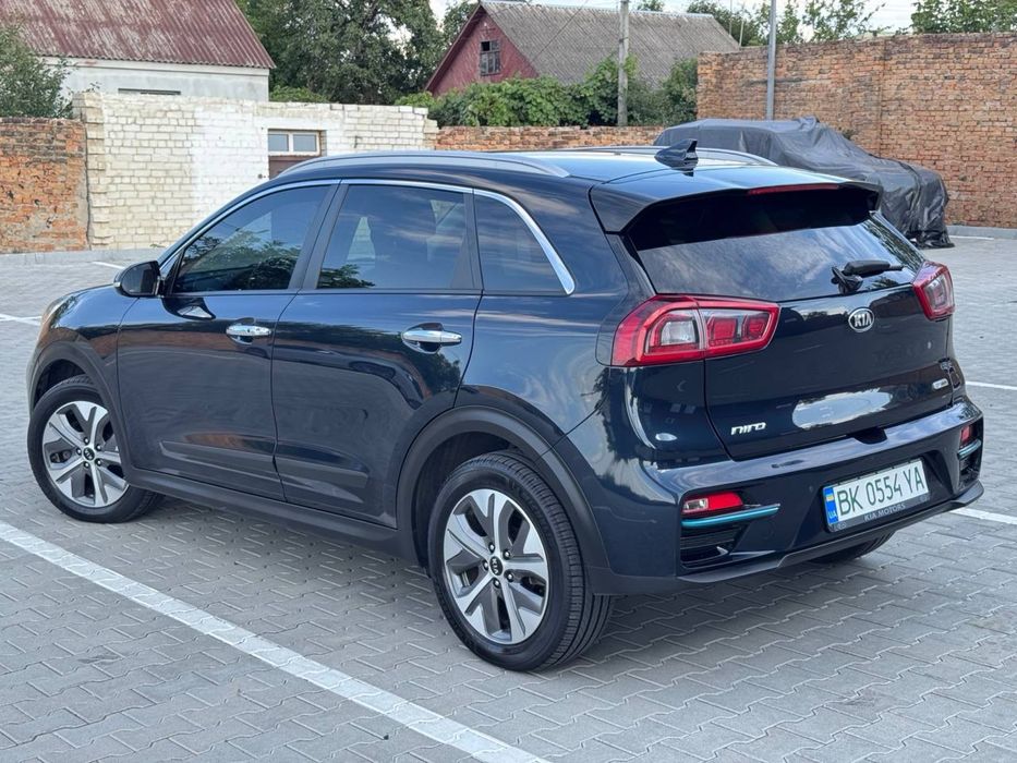Автомобіль Kia E Niro