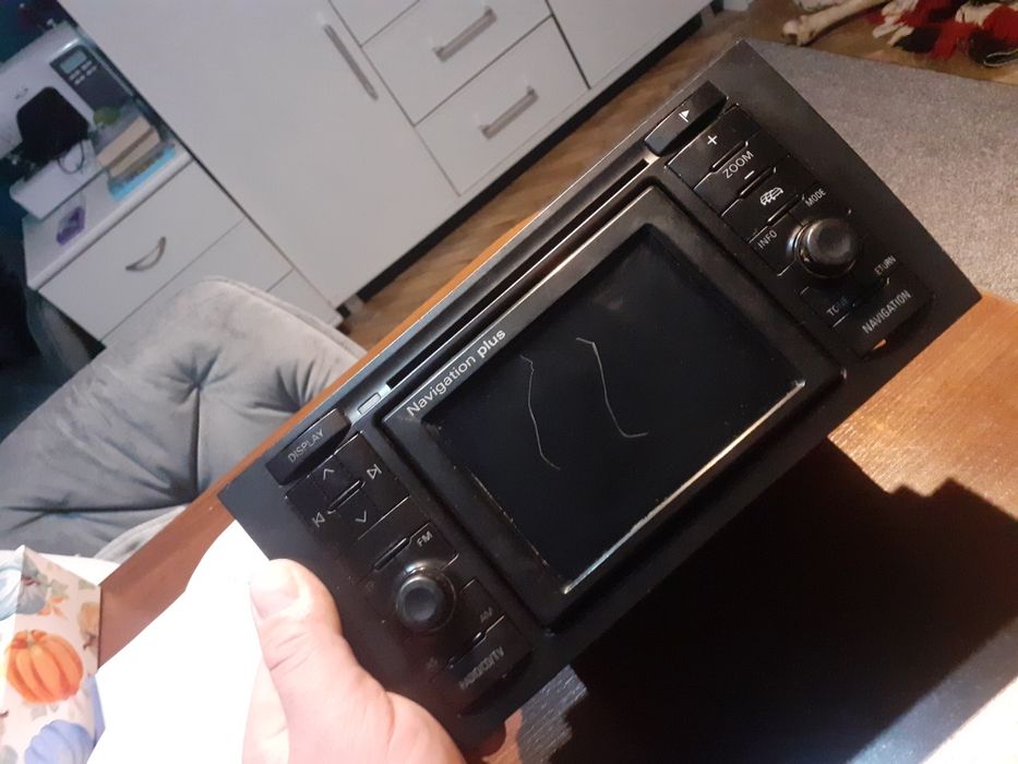 Radio audi navigation plus