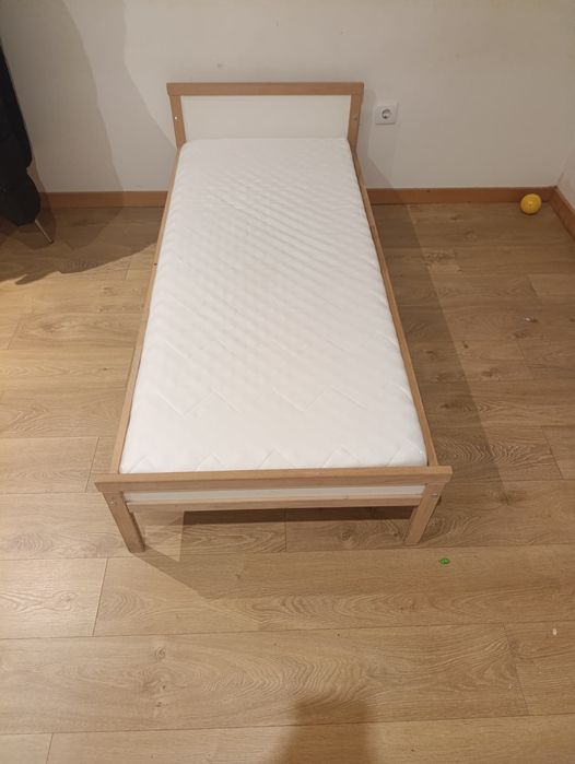 Cama de criança com Estrado e Colchão