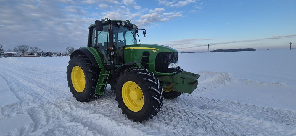 John Deere 7430  premium