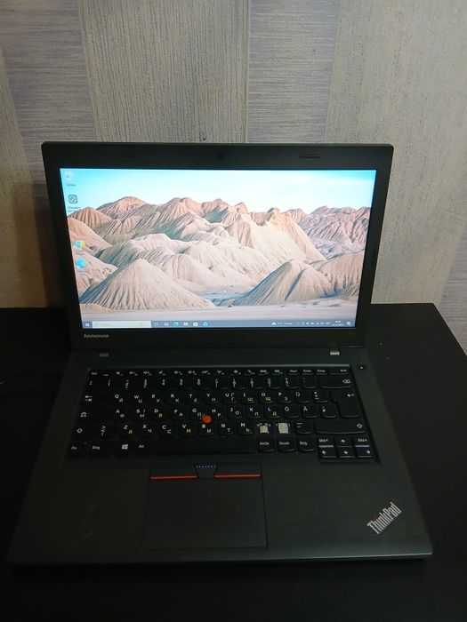Продам ноутбук Lenovo i5, 8GB DDR3, SSD 256GB 14" Full HD