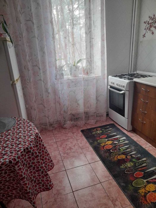 Оренда кімнати в двушці . гарний стан,автономка ,Богунія.