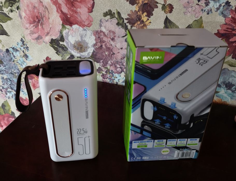 Продам мощный Power Bank Bavin 50000 mAh!
