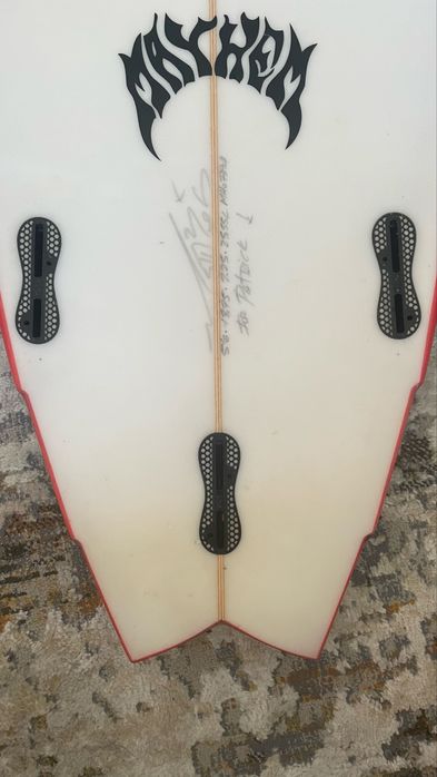 Prancha de surf Lost 5’8
