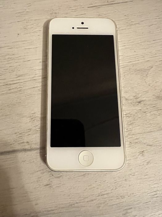 iPhone 5 s б/у
