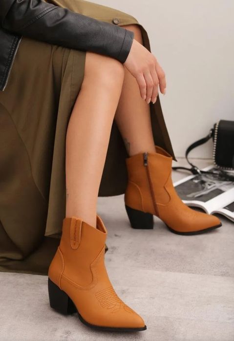 ## NOWE brązowe kamelowe kowbojki Vices kozaki botki roz. 40 ##