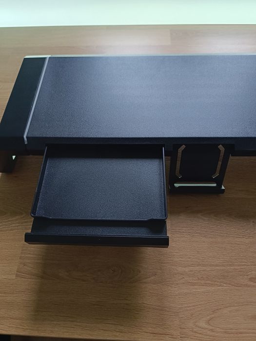 Suporte monitor com HUB