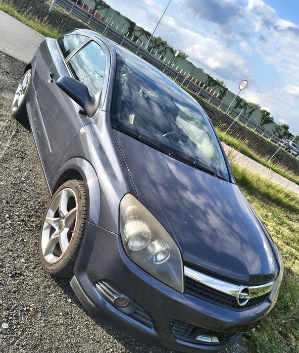 Opel Astra H GTC