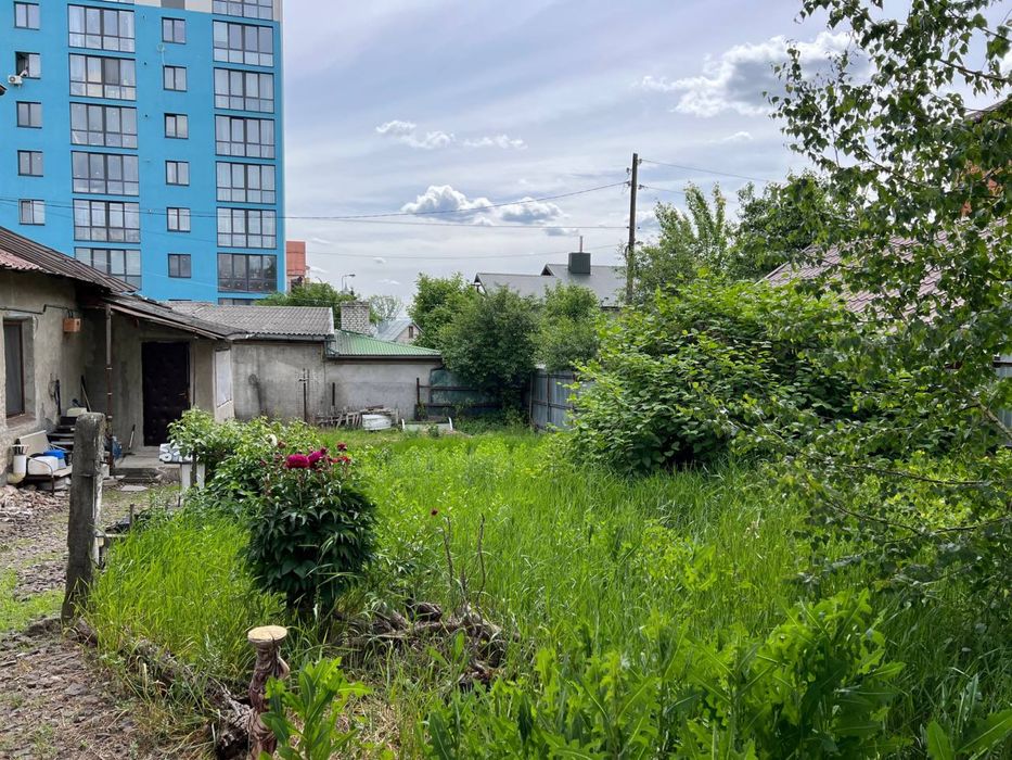 Земельна ділянка в центрі міста