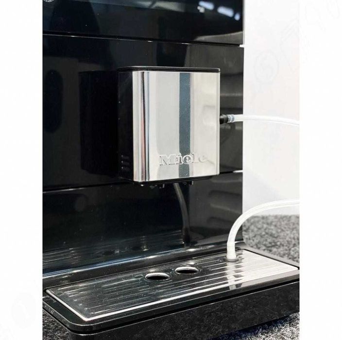 Кофемашина Miele CM 5500 Black Obsidian