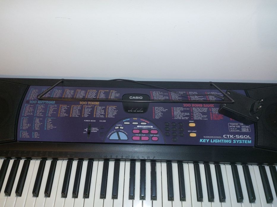 Piano teclado casio multifuncion display key lightning system silencio