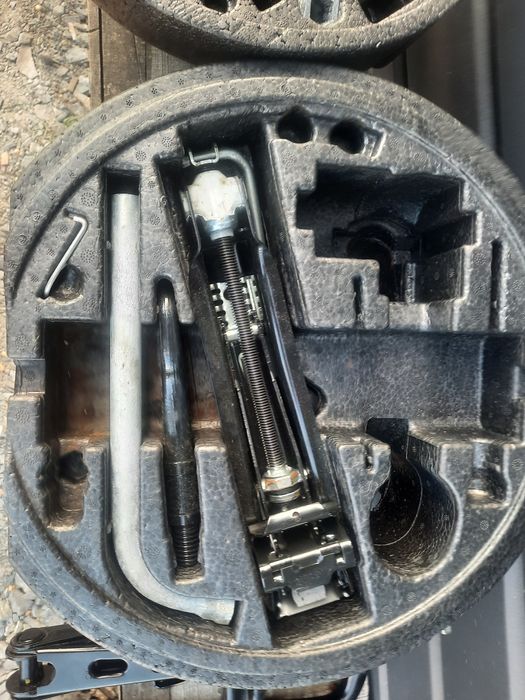 Органайзер запасного колеса skoda seat vw audi