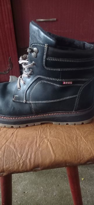 Зимние ботинки Levis