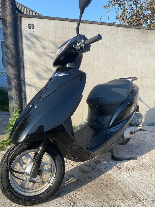 Скутер з контейнера Dio56 Dio 62