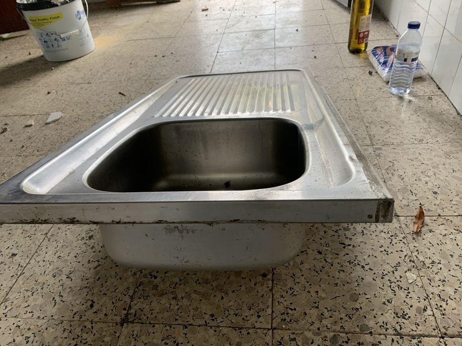 Lavatório de inox