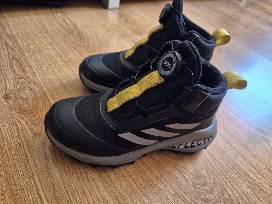 Buty zimowe adidas rozmiar 34