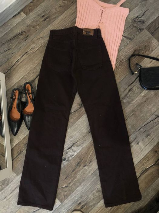 Шоколадні джинси