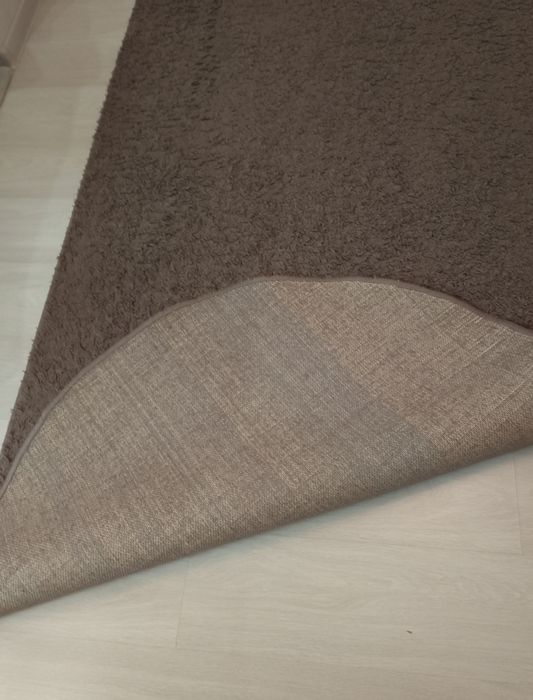 Килим доріжка підлога