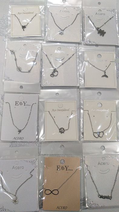 Colares em aço inoxidável desde 4€