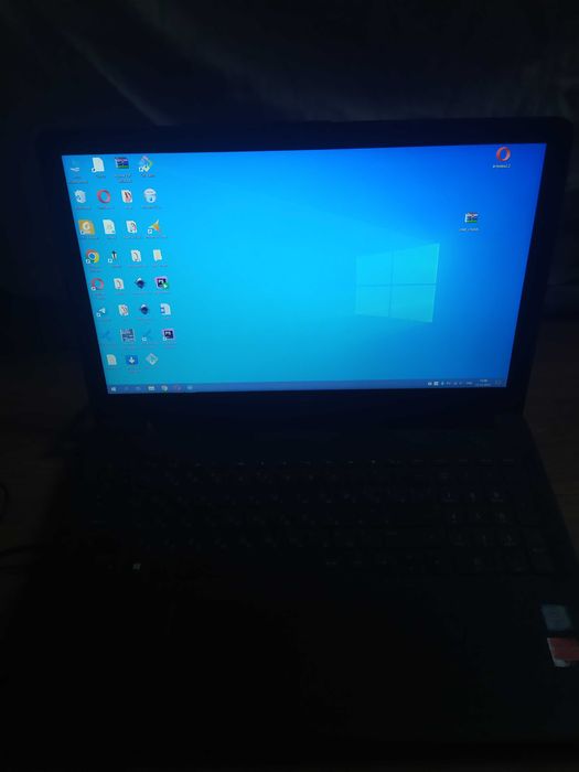 Ноутбук hp Laptop