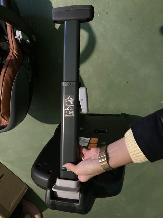 Ovo Mima by Be Safe Izi Go Modular Camel e base isofix